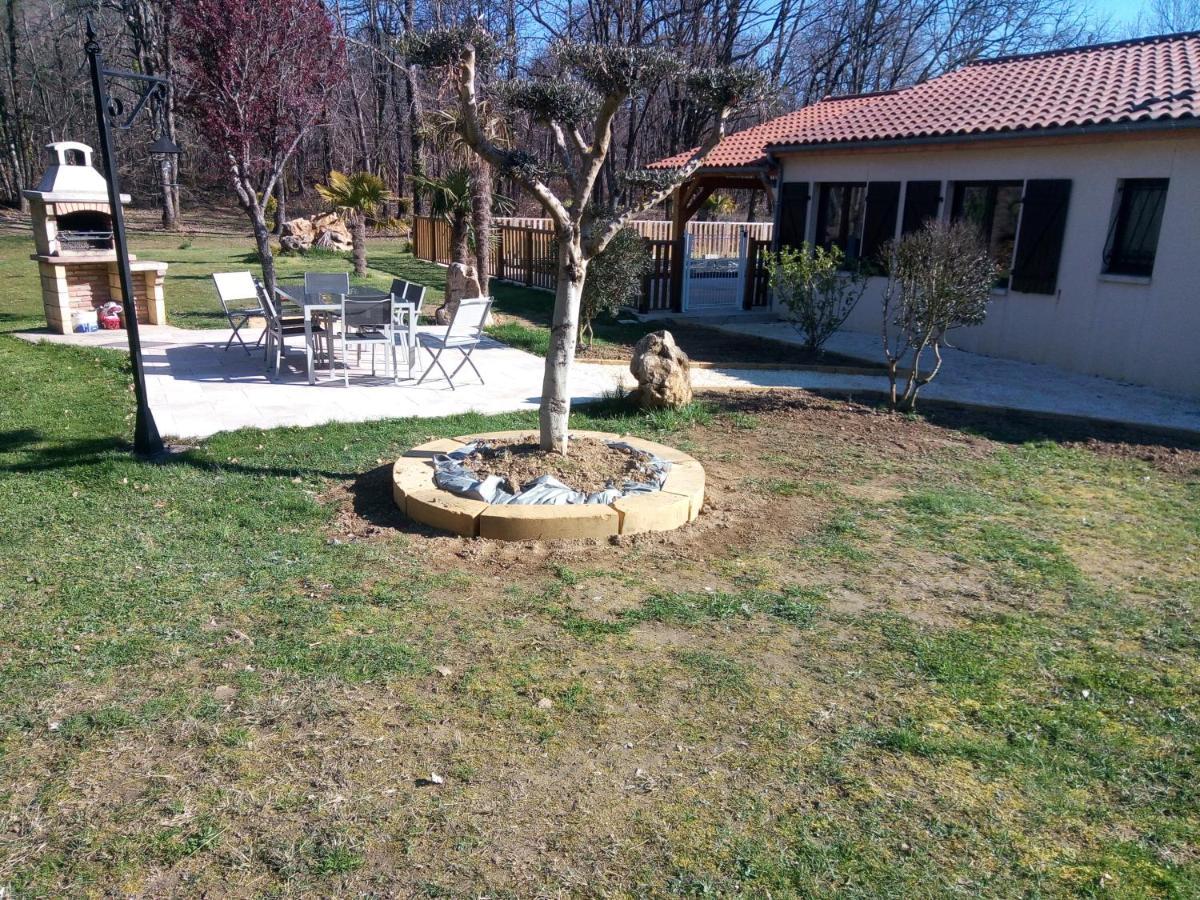 Les Pruniers De La Cipiere Villa Peyzac-le-Moustier Exterior photo